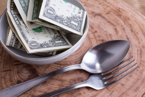 10+ Meal Planning Tips to Save Money on Food