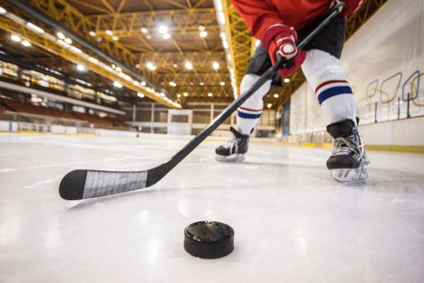 hockey programs in fargo