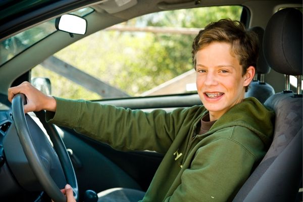 Tips For Teen Drivers When Driving With Friends