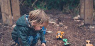 5 Ways to Spend More Time Outdoors with Kids Kid spending time outdoors.