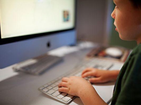 Child abuse prevention, child online