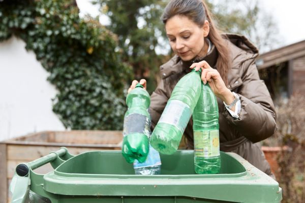 Moorhead no longer accepting yard waste in plastic bags