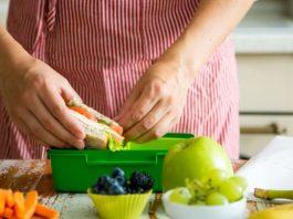 Healthy snacks for school.