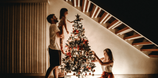 Simple Christmas Traditions to Start with Young Kids