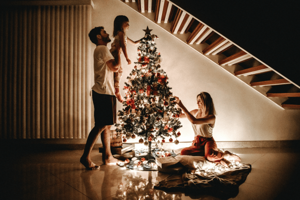 Simple Christmas Traditions to Start with Young Kids