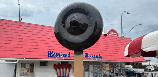 Moorhead dairy queen