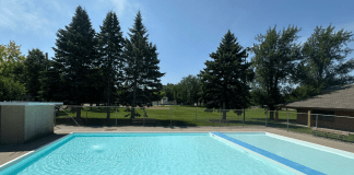 Moorhead wading pool