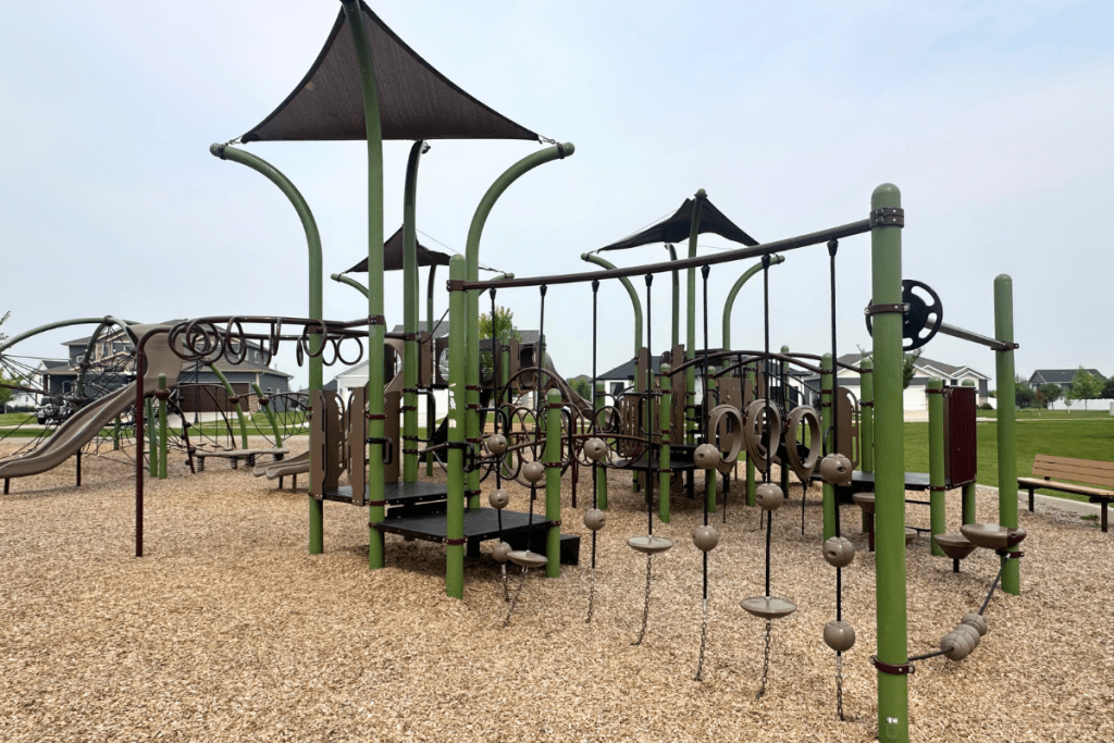 river's bend park west fargo