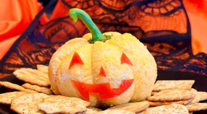 Halloween-themed dinner and movie