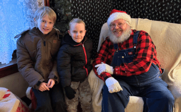 Where to See Santa in Fargo & Moorhead | 2025