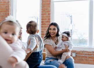 Mom groups & classes