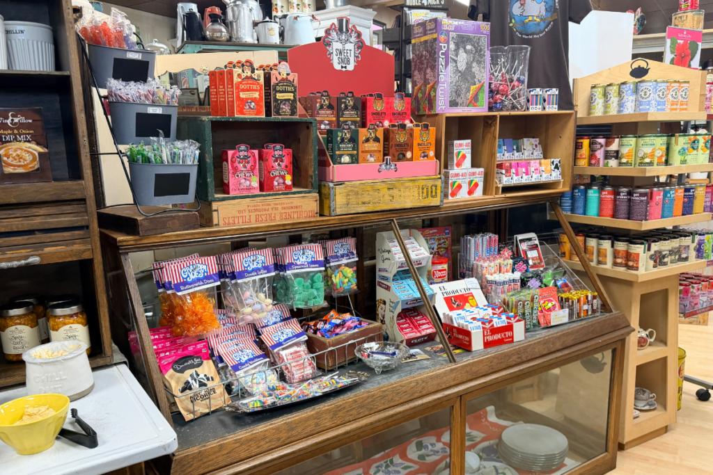 candy stores in fargo